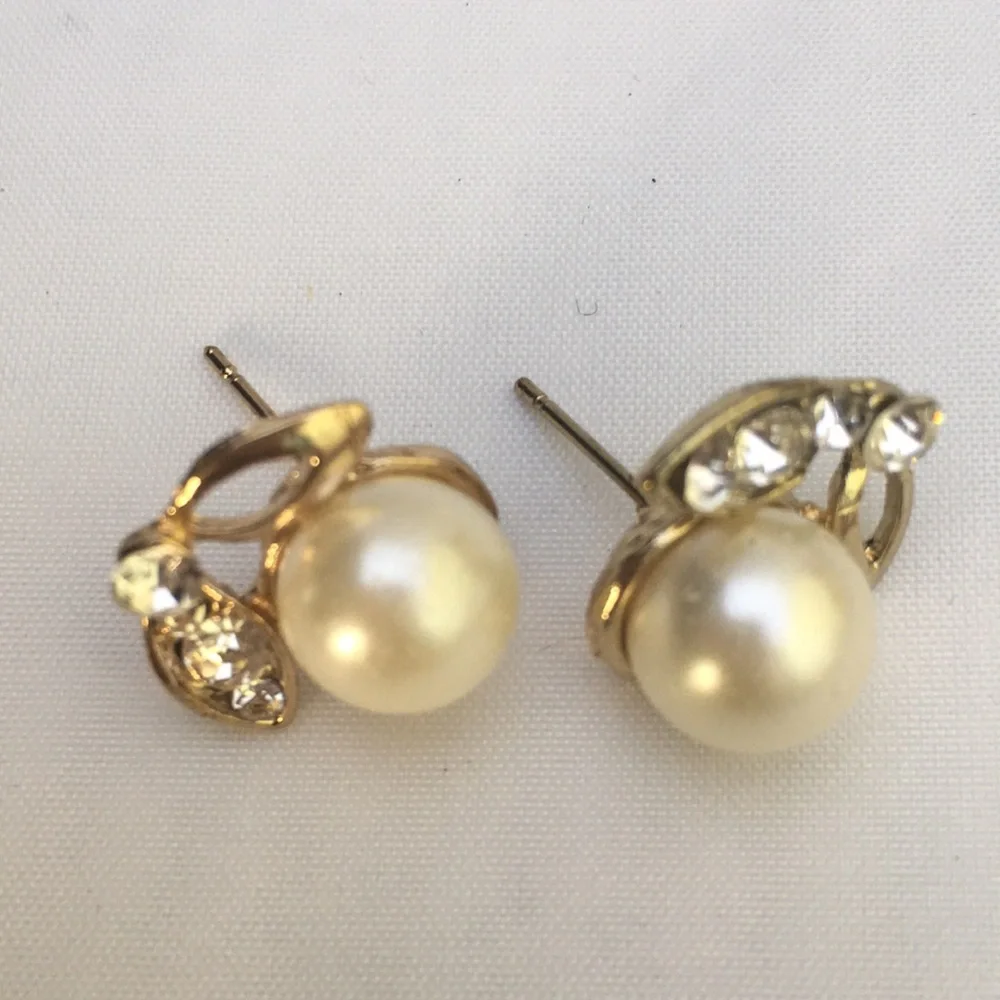 New! Set Hemp Pearl Necklace & Earrings - Picture 2 of 6